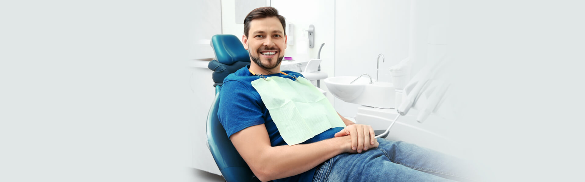 Can Crowns Be Placed On Front Teeth?